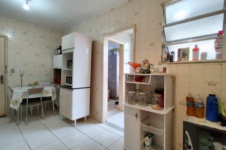 Apartamento à venda com 75m², 2 quartos e 1 vagaCozinha