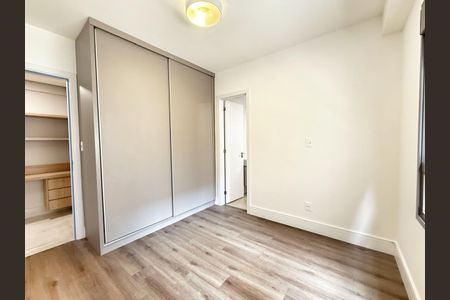 Apartamento à venda com 70m², 2 quartos e 2 vagas Apartamento à venda com 70m², 2 quartos e 2 vagasQuarto 2