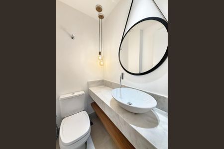 Apartamento à venda com 70m², 2 quartos e 2 vagas Apartamento à venda com 70m², 2 quartos e 2 vagasLavabo