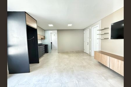 Apartamento à venda com 70m², 2 quartos e 2 vagas Apartamento à venda com 70m², 2 quartos e 2 vagasSala/Cozinha
