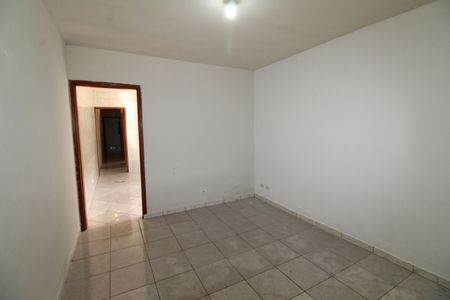 Sala de casa para alugar com 2 quartos, 109m² em Jardim Pararangaba, São José dos Campos