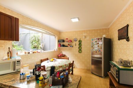 Casa para alugar com 257m², 3 quartos e 2 vagas Casa para alugar com 257m², 3 quartos e 2 vagasCozinha