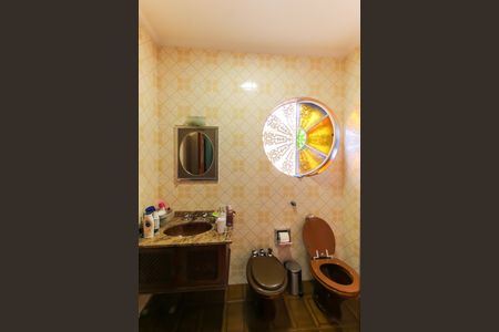 Casa para alugar com 257m², 3 quartos e 2 vagas Casa para alugar com 257m², 3 quartos e 2 vagasBanheiro