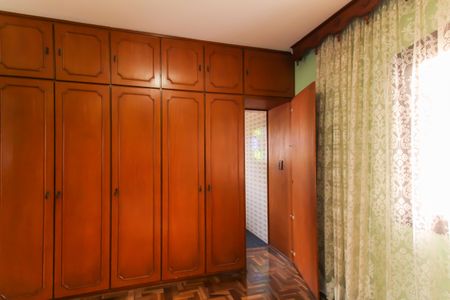 Casa para alugar com 257m², 3 quartos e 2 vagas Casa para alugar com 257m², 3 quartos e 2 vagasQuarto 3 - Suíte