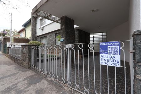 Casa para alugar com 167m², 3 quartos e 2 vagasPortão