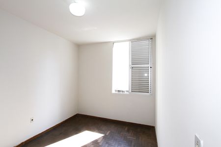 Quarto 1 de apartamento para alugar com 3 quartos, 113m² em Gutierrez, Belo Horizonte