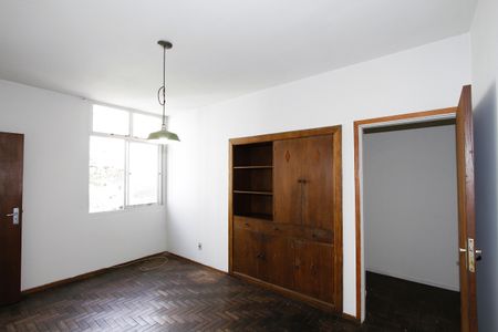 Apartamento para alugar com 113m², 3 quartos e 1 vagaCopa