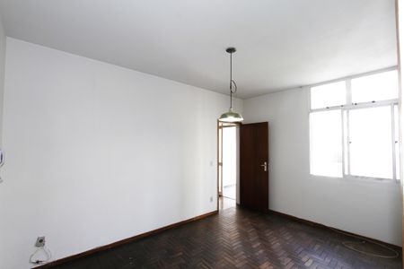 Apartamento para alugar com 113m², 3 quartos e 1 vagaCopa