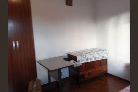 Casa à venda com 2 quartos, 132m² em Jardim Alzira, São Paulo