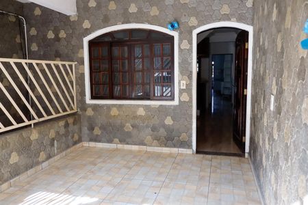 Casa à venda com 330m², 4 quartos e 1 vaga Casa à venda com 330m², 4 quartos e 1 vagaGaragem