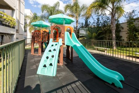 Apartamento para alugar com 38m², 2 quartos e 1 vagaÁrea comum - Playground