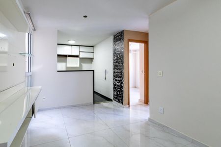 Sala de apartamento para alugar com 2 quartos, 38m² em Santo Antônio, São José dos Pinhais