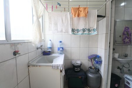 Apartamento para alugar com 80m², 3 quartos e 1 vagaÁrea de Serviço