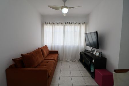 Sala de apartamento para alugar com 3 quartos, 80m² em Vila Julia, Guarujá