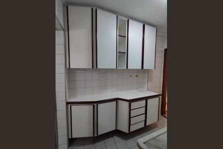 Apartamento à venda com 65m², 3 quartos e 1 vagaCozinha - Armários