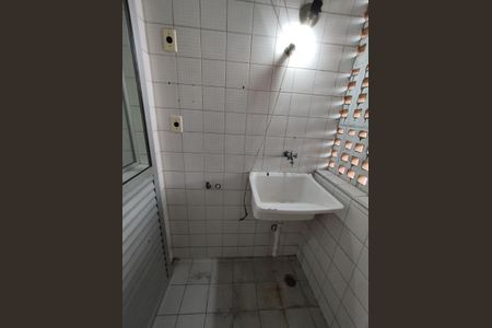 Apartamento à venda com 65m², 3 quartos e 1 vagaÁrea de Serviço