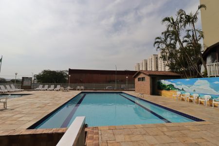 Apartamento à venda com 65m², 2 quartos e 1 vagaÁrea Comum - Piscina