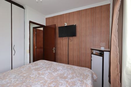 Apartamento à venda com 65m², 2 quartos e 1 vagaQuarto 2