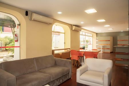 Apartamento para alugar com 80m², 3 quartos e 1 vagaÁrea comum - Salão de festas