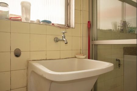 Apartamento para alugar com 80m², 3 quartos e 1 vagaÁrea de Serviço