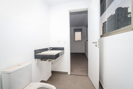 Studio à venda com 58m², 1 quarto e 1 vaga Studio à venda com 58m², 1 quarto e 1 vagaBanheiro