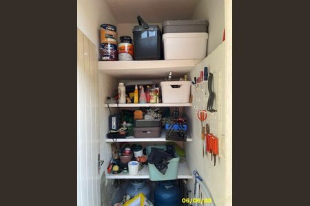 Casa à venda com 199m², 3 quartos e 2 vagas