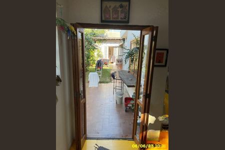 Casa à venda com 199m², 3 quartos e 2 vagas