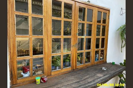 Casa à venda com 199m², 3 quartos e 2 vagas