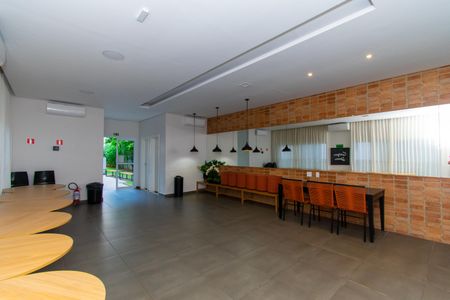 Apartamento à venda com 37m², 2 quartos e sem vaga Apartamento à venda com 37m², 2 quartos e sem vagaÁrea comum - Salão de festas