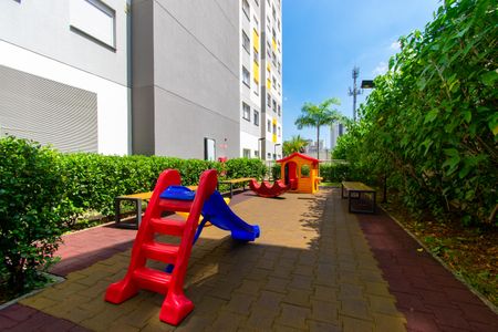 Apartamento à venda com 37m², 2 quartos e sem vaga Apartamento à venda com 37m², 2 quartos e sem vagaÁrea comum - Playground