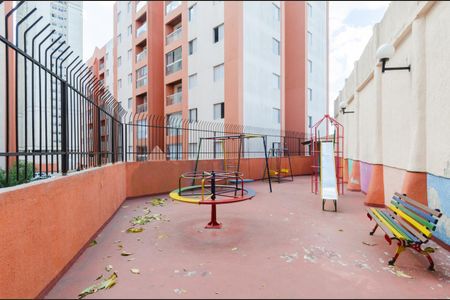 Apartamento para alugar com 75m², 3 quartos e 1 vaga Apartamento para alugar com 75m², 3 quartos e 1 vagaÁrea comum - Playground
