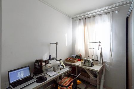 Apartamento à venda com 48m², 2 quartos e 2 vagasQuarto 2