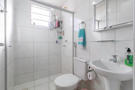Apartamento à venda com 48m², 2 quartos e 2 vagasBanheiro social