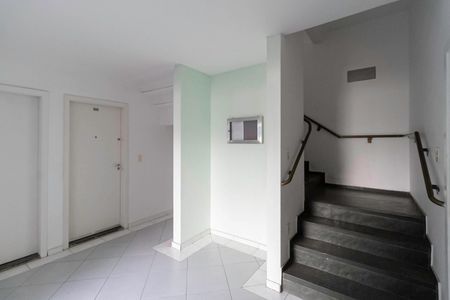 Apartamento à venda com 48m², 2 quartos e 2 vagasEntrada