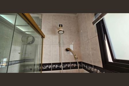 Apartamento à venda com 350m², 4 quartos e 4 vagasBanheiro da Suíte 1