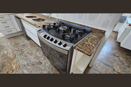 Apartamento à venda com 350m², 4 quartos e 4 vagasCozinha