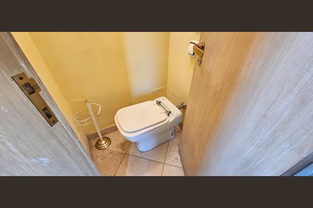 Apartamento à venda com 350m², 4 quartos e 4 vagasLavabo Cobertura