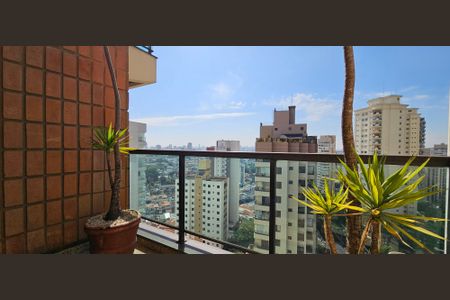 Varanda  de apartamento à venda com 4 quartos, 350m² em Jardim Vila Mariana, São Paulo