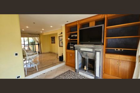 Apartamento à venda com 350m², 4 quartos e 4 vagasCobertura