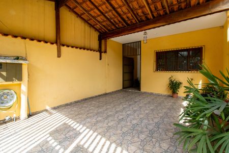 Casa à venda com 150m², 2 quartos e 2 vagasGaragem