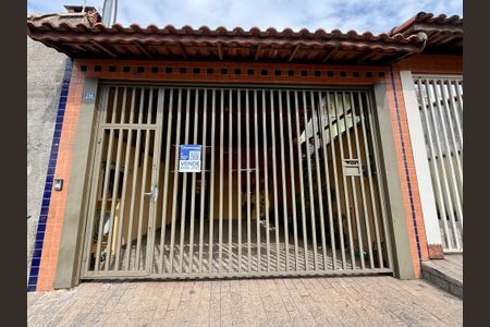 Casa à venda com 150m², 2 quartos e 2 vagasPlaca