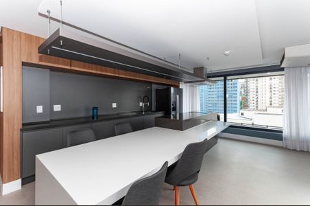 Apartamento à venda com 32m², 1 quarto e sem vaga Apartamento à venda com 32m², 1 quarto e sem vagaÁrea Comum - Salão de Festas Gourmet