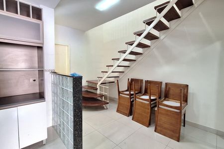 Casa para alugar com 267m², 3 quartos e 1 vaga Casa para alugar com 267m², 3 quartos e 1 vagaCozinha