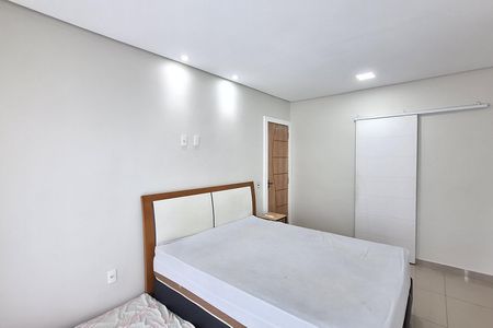 Casa para alugar com 267m², 3 quartos e 1 vaga Casa para alugar com 267m², 3 quartos e 1 vagaQuarto 2