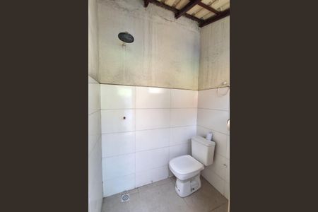 Casa para alugar com 267m², 3 quartos e 1 vaga Casa para alugar com 267m², 3 quartos e 1 vagaBanheiro 2