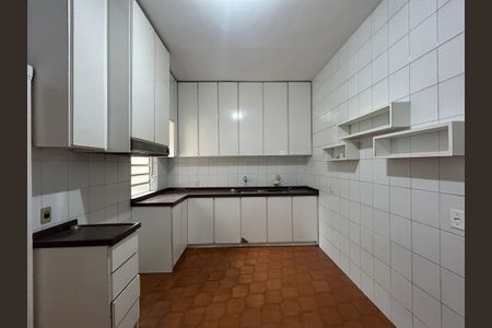 Casa à venda com 200m², 4 quartos e 1 vagaCozinha