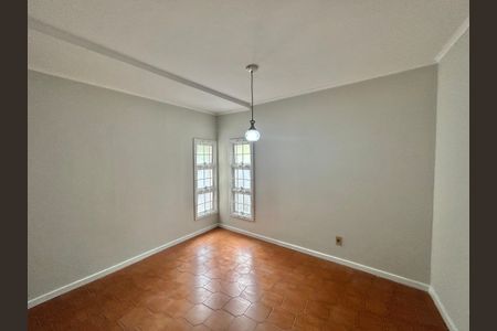 Casa à venda com 200m², 4 quartos e 1 vagaSala 2