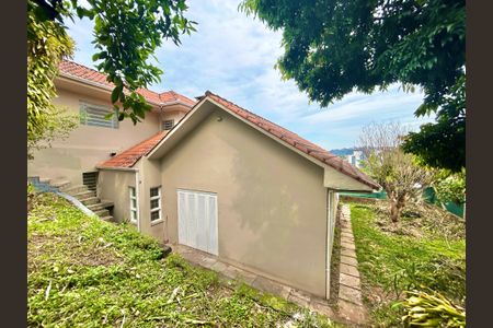 Casa à venda com 200m², 4 quartos e 1 vagaFachada