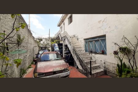 Casa à venda com 253m², 4 quartos e 5 vagas Casa à venda com 253m², 4 quartos e 5 vagasGaragem