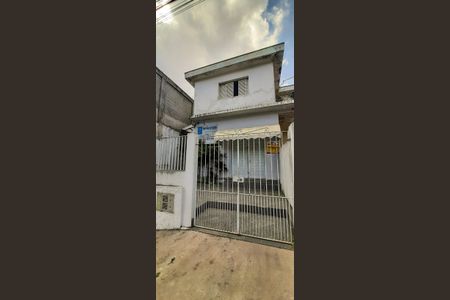 Casa à venda com 253m², 4 quartos e 5 vagas Casa à venda com 253m², 4 quartos e 5 vagasFachada da Casa